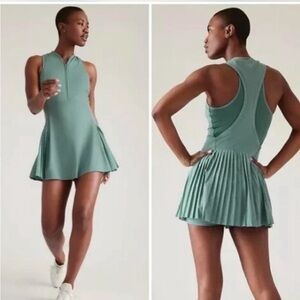 Athleta NWT Advantage Dress